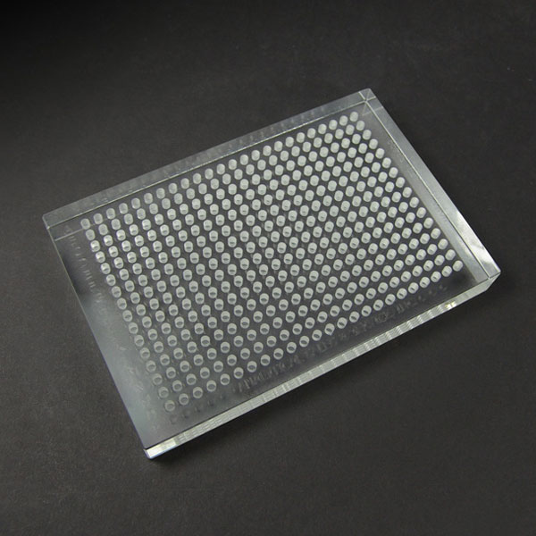 38499 384-Well Glass Microplate, 24µL Volume per Well