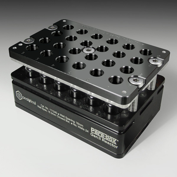 1 DRAM, 24-Position TOP-DOWN Photoredox Reaction Block with 18mm Spacing, Gen II